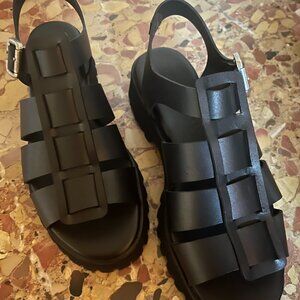 Freda Salvador Darya Lug Sole Fisherman Sandal